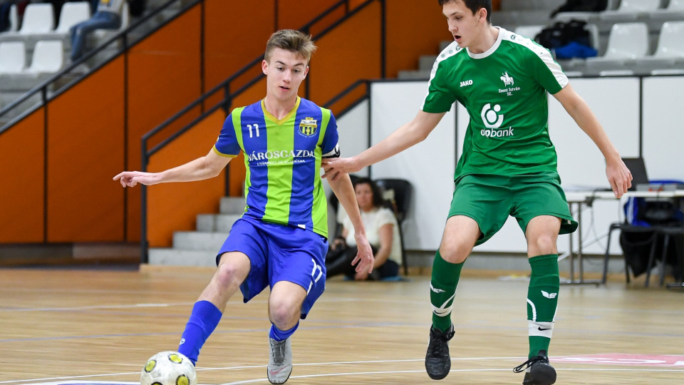 Pest Megyei Futsal7végék: tizenöt helyszínen meccselnek