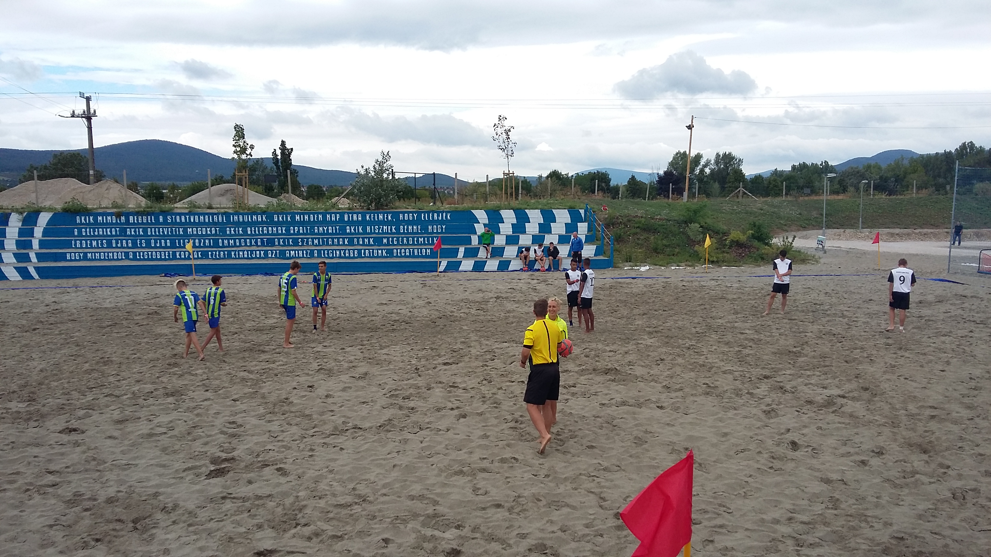 Lezajlottak a Pest megyei strandfoci-középdöntők 
